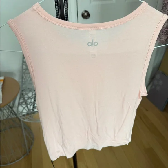 ALO Yoga Every Day Edge Pale Mauve Women's Tank Top M NWT - Picture 3 of 5